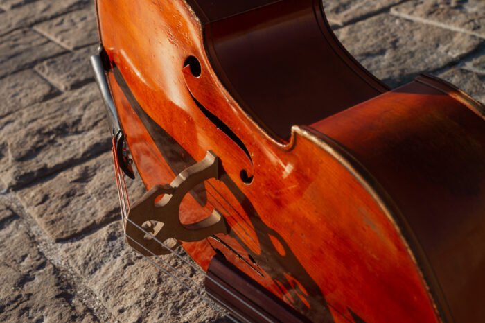 double bass pivote technique