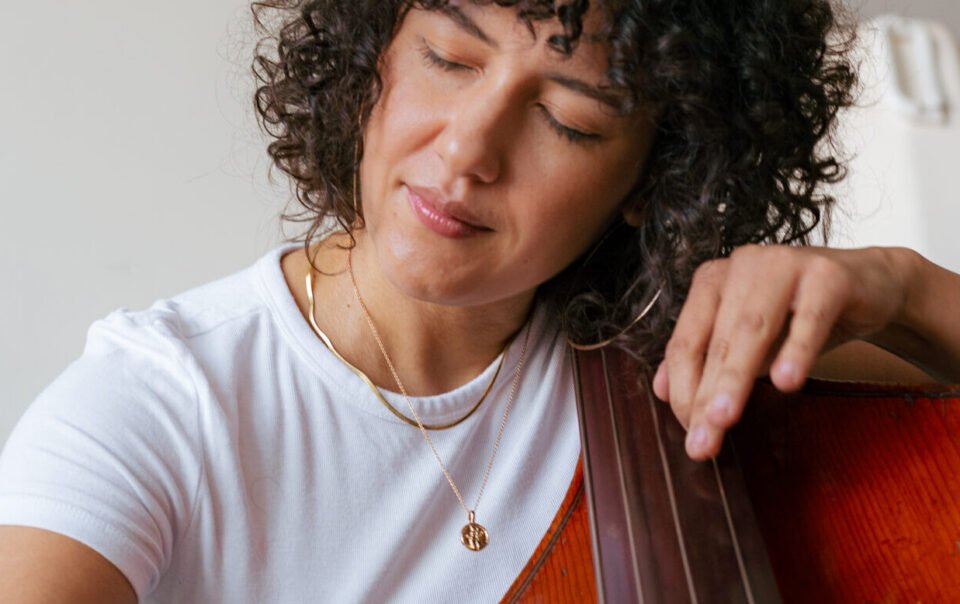 double bass thumb position – even sound guide